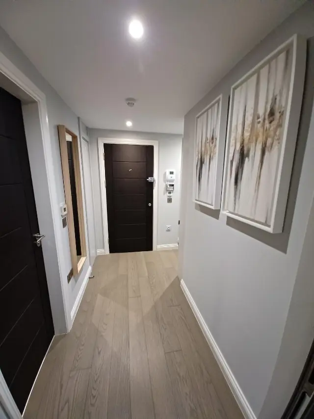 2 bedroom apartment  2 bath