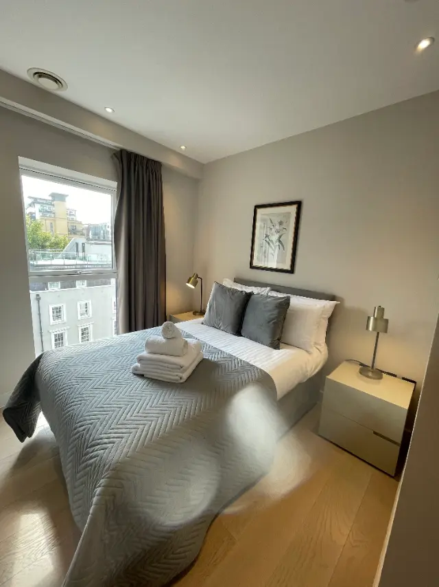 2 bedroom apartment