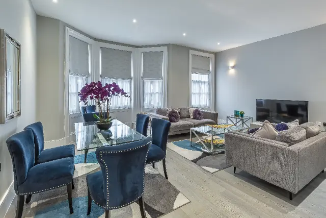 2 bedroom apartment - 1 bath