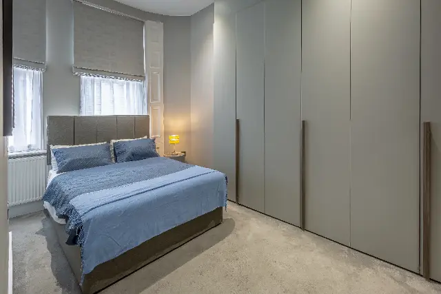 2 bedroom apartment - 1 bath