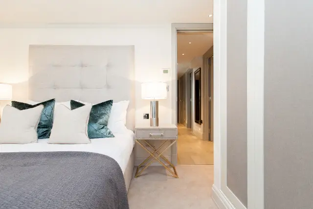 2 bedroom apartment