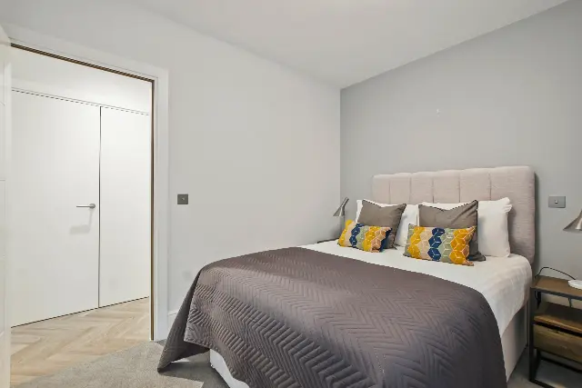 2 bedroom apartment