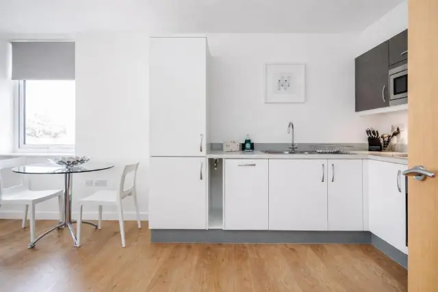 Studio Apartment