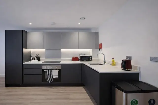 Harvest Lane - Thames Ditton