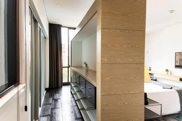 Two-Bedroom Apartment with Balcony and Terrace