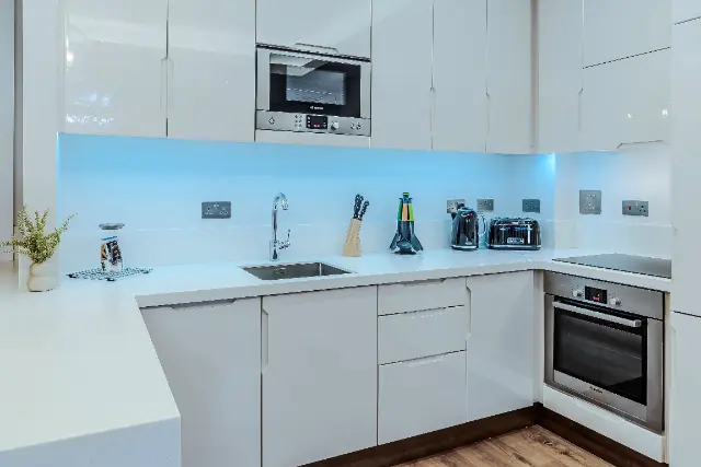 2 bedroom apartment