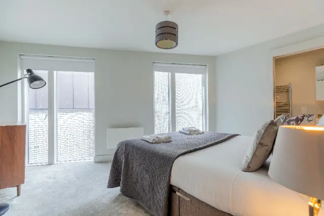 2 bedroom apartment