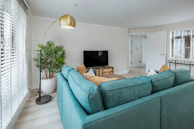 2 bedroom apartment