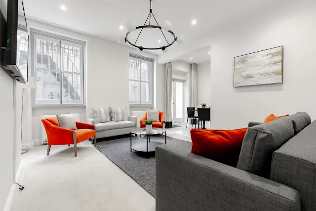 2 bedroom apartment Lower Ground
