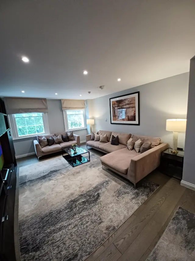 2 bedroom apartment  2 bath