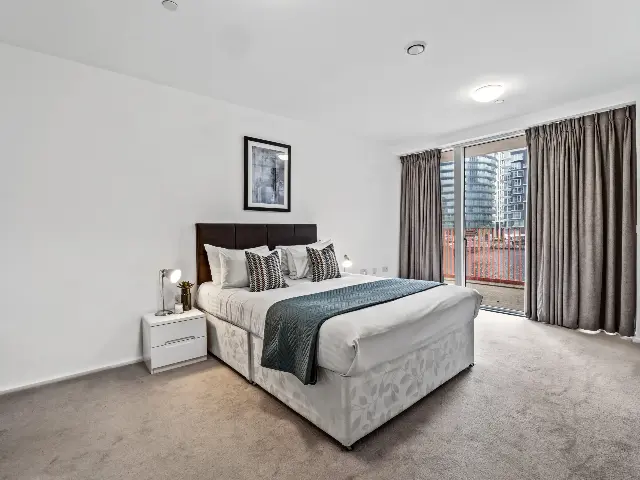 2 bedroom apartment  · 1 bath