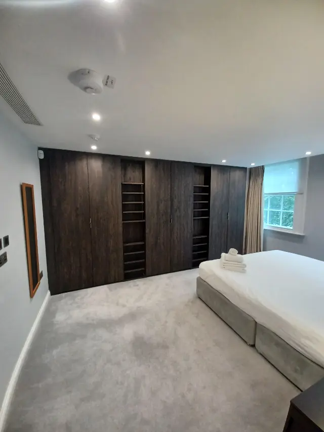 2 bedroom apartment  2 bath