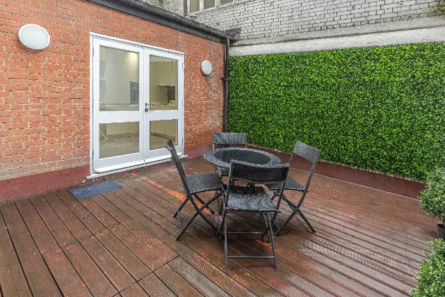 2 bedroom apartment