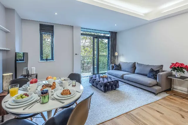 2 bedroom apartment