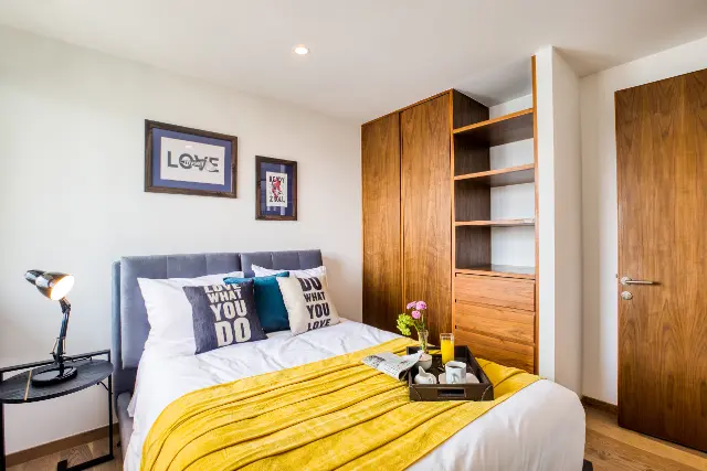 2 bedroom apartment