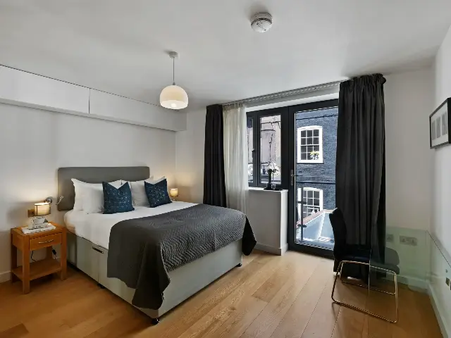 2 bedroom apartment