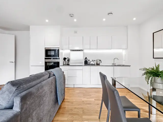 2 bedroom apartment  · 1 bath