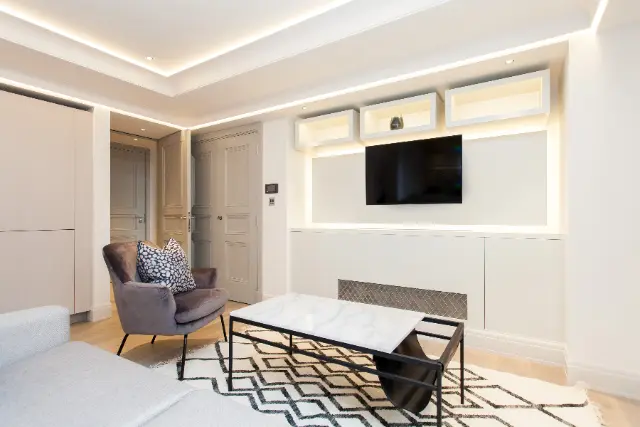 2 bedroom apartment
