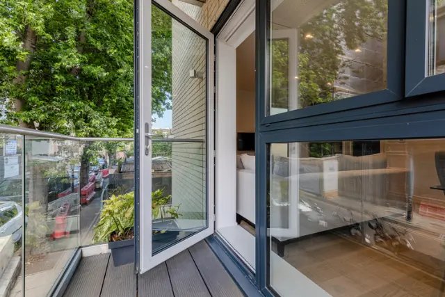2 bedroom apartment