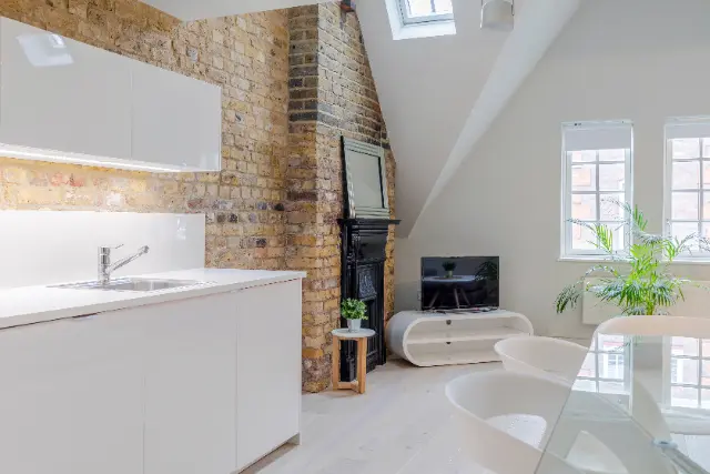 2 bedroom apartment
