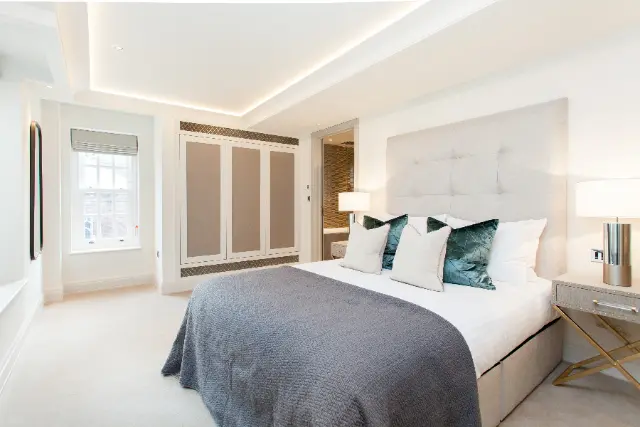 2 bedroom apartment