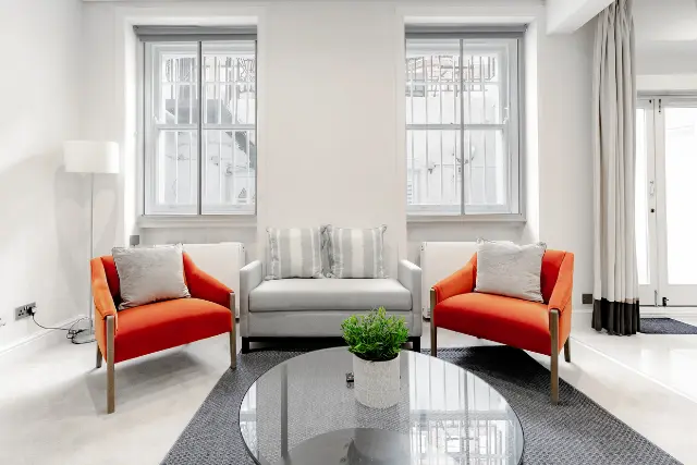 2 bedroom apartment Lower Ground