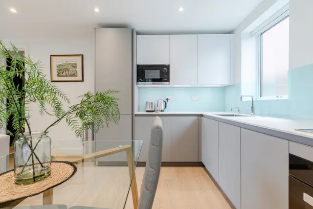 Aldgate East by Excel Apartments