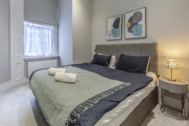 2 bedroom apartment