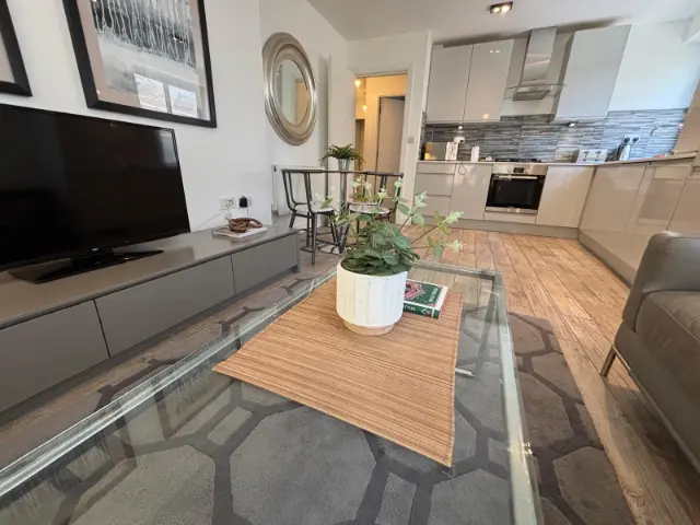 Aldgate by Excel Apartments