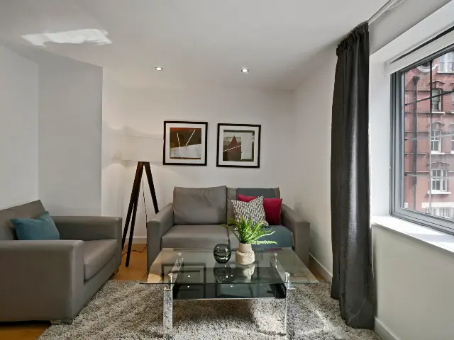 2 bedroom apartment
